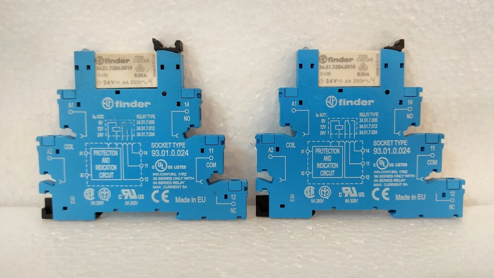 FINDER 34.51.7.024.0010 RELAY / SOCKET LOT OF 02 PCS